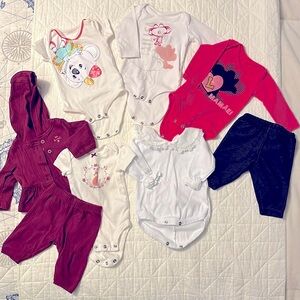 Carter’s 3-piece set; Lilica Ripilica bodysuits; bodysuit & pants - Newborn